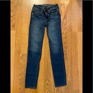 American Eagle Super Stretch size 00R
